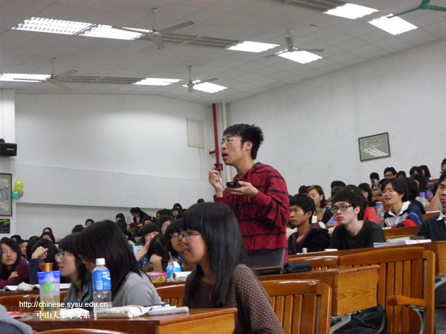 风华粤韵妙笔词 粤语流行歌词阐释