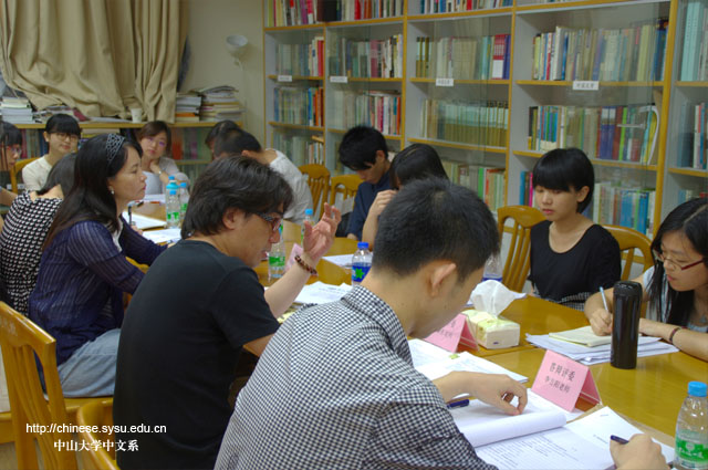 2008级本科毕业论文答辩会顺利完成