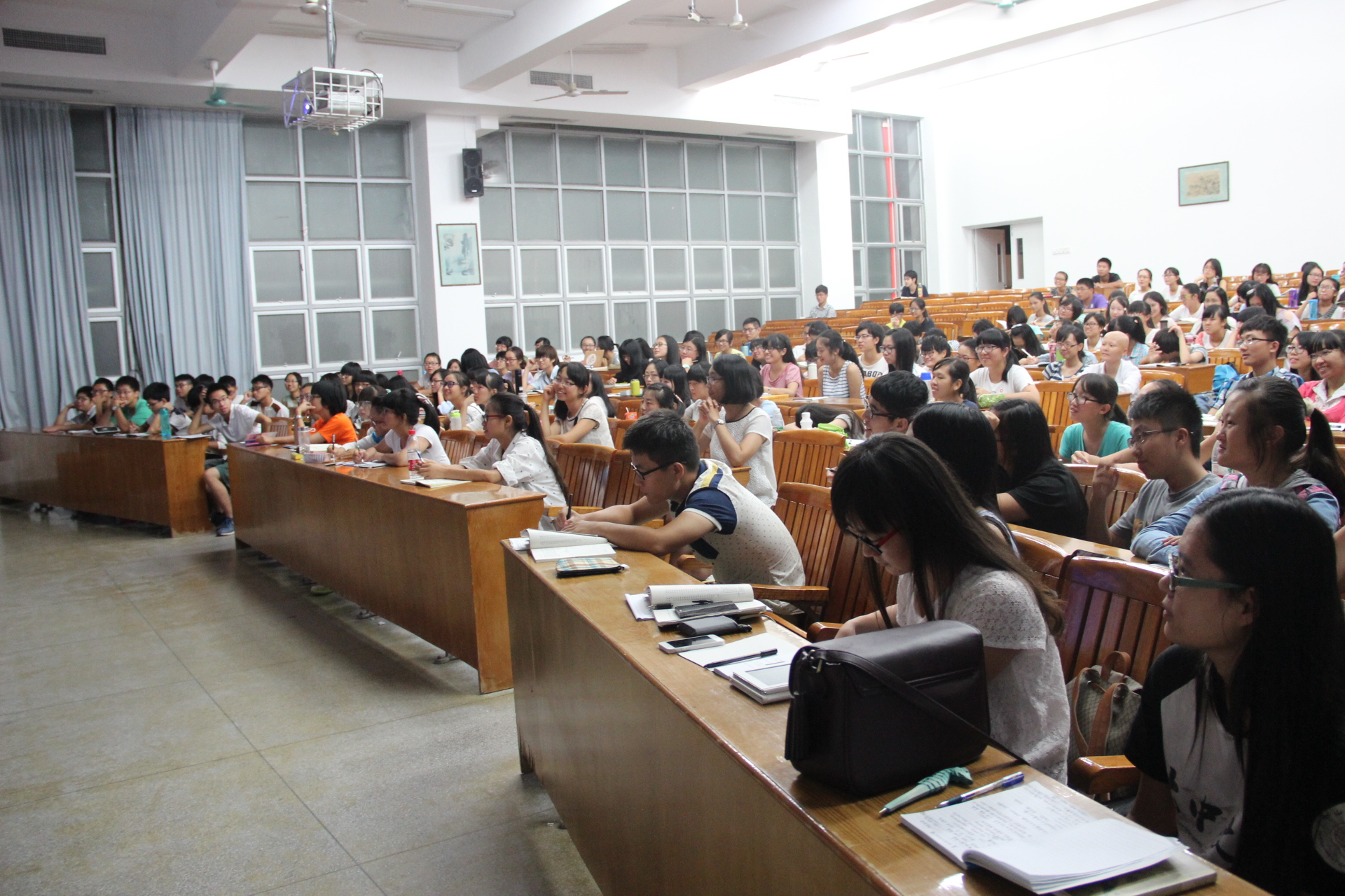 中文系专业导读学术讲座（第一讲）